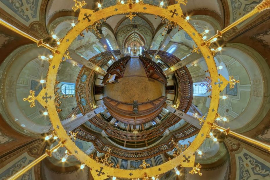 Tiny planet Aufnahme der St. Martini Kirche Greußen/Thueringen.