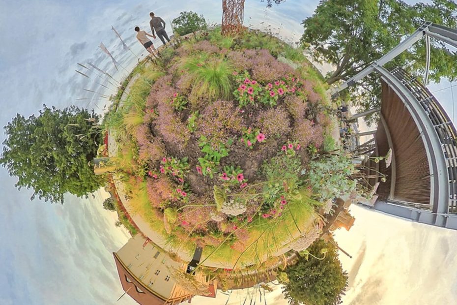 Tiny planet Aufnahme vom Petersberg in Erfurt